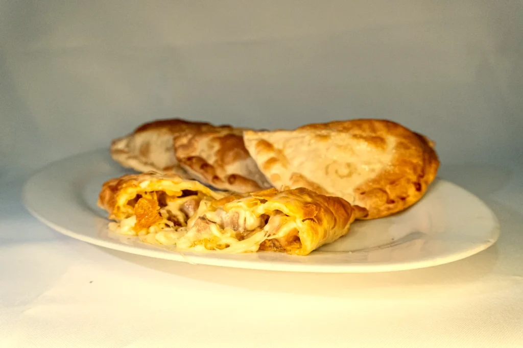 Empanada gourmet Hawaiana